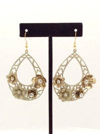 Vintage Flower Earrings - Spoiled Me Rotten 